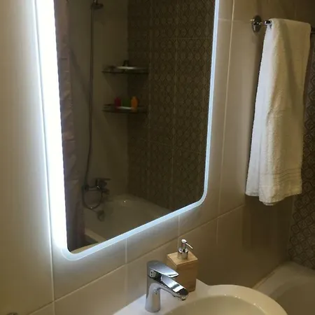 Apartment Paradise *