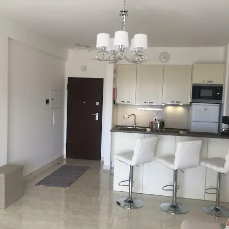 Apartment Paradise *