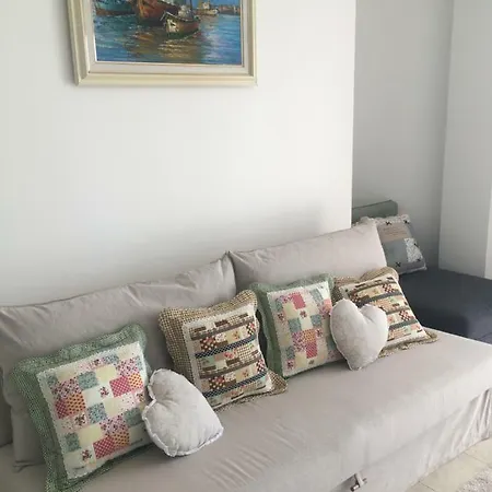 Apartment Paradise *